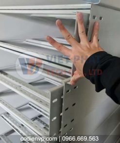 Thang cáp 900X200 sơn tĩnh điện